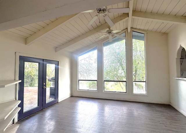 Property at 39300 Old Sherwood Rd, Laytonville, CA 95454, 2 beds, 2 baths