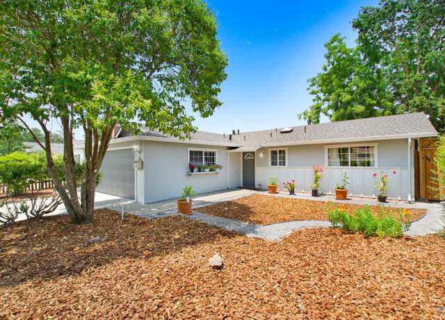 Property at 2721 Comanche St, Santa Rosa, CA 95403, 3 beds, 2 baths