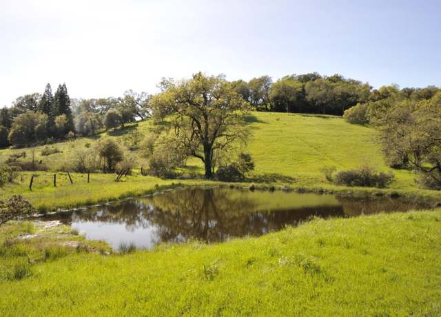 Property at 1640 Canyon Run, Healdsburg, CA 95448
