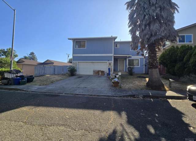Property at 3 Greenfield Ct, Vallejo, CA 94590, 3 beds, 2 baths