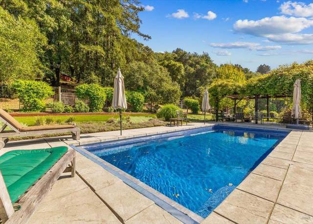 Property at 100 Zachary Ln, Glen Ellen, CA 95404, 3 beds, 4 baths
