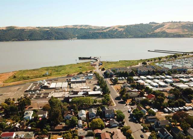Property at 525 E H St, Benicia, CA 94510