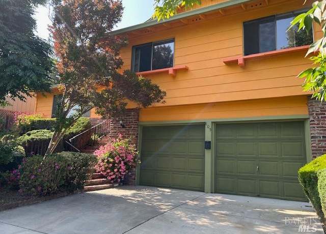 Property at 805 Cindy Ln, Petaluma, CA 94952, 4 beds, 2 baths