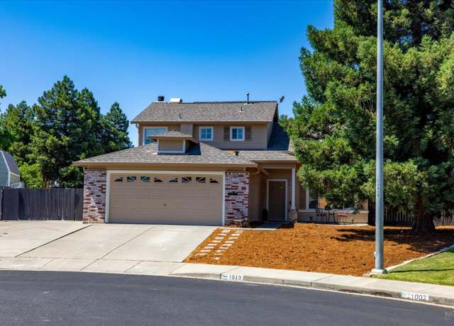 Property at 1013 Flint Ct, Vacaville, CA 95687, 4 beds, 3 baths