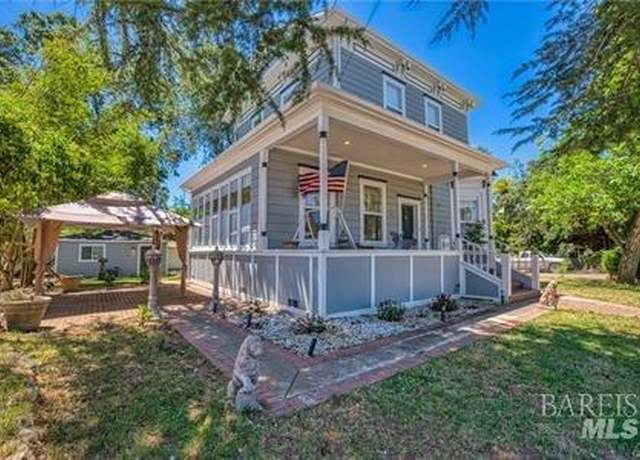 Property at 275 Armstrong St, Lakeport, CA 95453, 3 beds, 2.5 baths