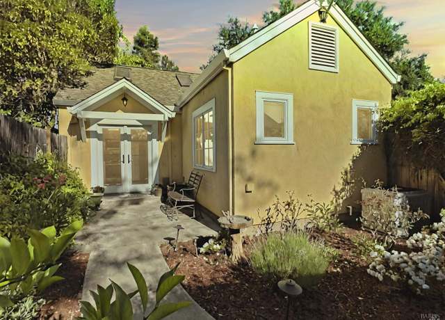 Property at 340 Church St, Sonoma, CA 95476, 4 beds, 3.5 baths