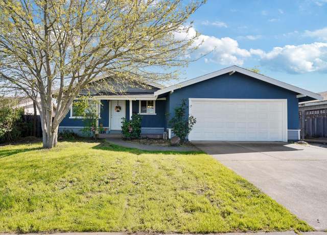 Property at 125 Lomita Ave, Vacaville, CA 95688, 3 beds, 2 baths