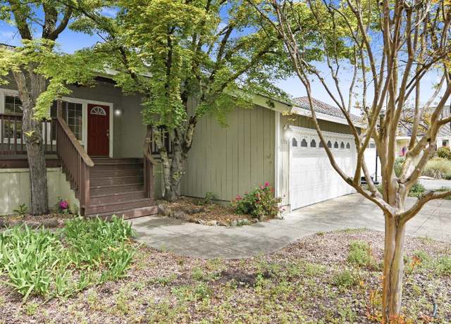 Property at 1728 Arroyo Sierra Cir, Santa Rosa, CA 95405, 3 beds, 2.5 baths