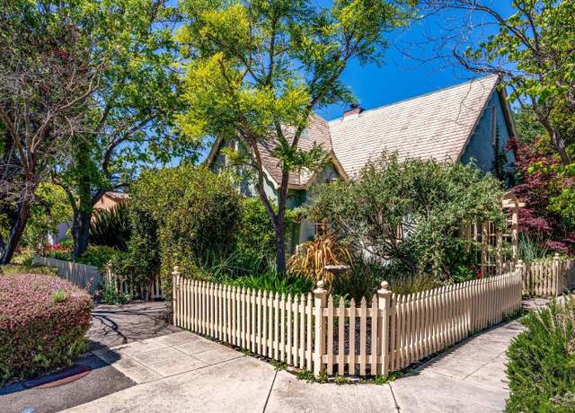 Property at 2110 3rd St, Napa, CA 94559, 3 beds, 2 baths