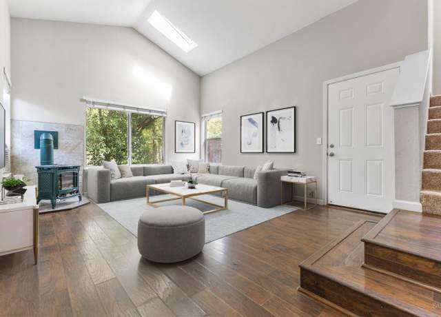 Property at 1835 Rhianna St, Santa Rosa, CA 95401, 3 beds, 2 baths