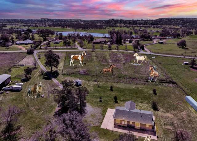Property at 9862 Whalen Rd, Wallace, CA 95252, 3 beds, 2 baths