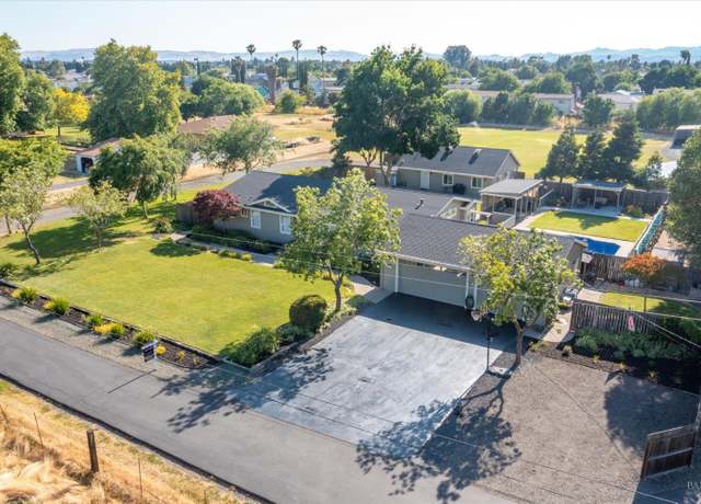 Property at 3976 Rush Ln, Fairfield, CA 94533, 3 beds, 2.5 baths
