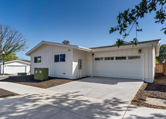 Property at 660 Acacia Ln, Santa Rosa, CA 95404, 4 beds, 2 baths