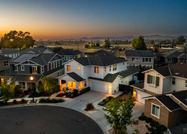 Property at 2579 Estery Ln, Santa Rosa, CA 95403, 4 beds, 3.5 baths