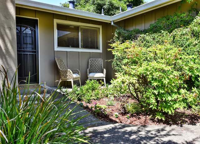 Property at 17884 San Carlos Dr, Sonoma, CA 95476, 4 beds, 2 baths
