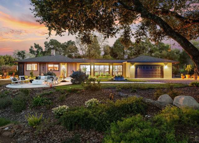 Property at 900 Agua Caliente Rd, Sonoma, CA 95476, 3 beds, 3.5 baths