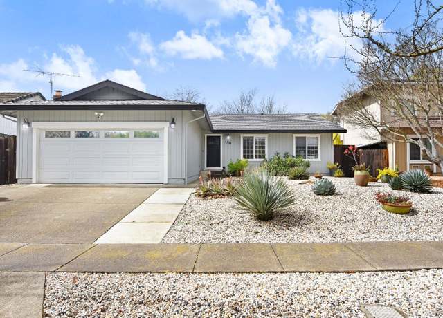 Property at 1383 Larkin Dr, Sonoma, CA 95476, 3 beds, 2 baths