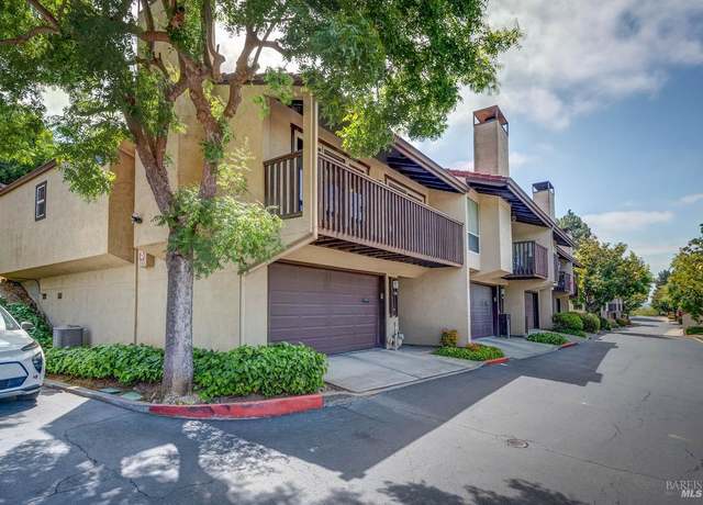 Property at 300 Kathy Ellen Dr, Vallejo, CA 94591, 2 beds, 2 baths