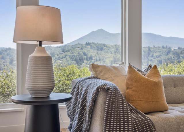 Property at 276 Fairhills Dr, San Rafael, CA 94901, 5 beds, 3.5 baths