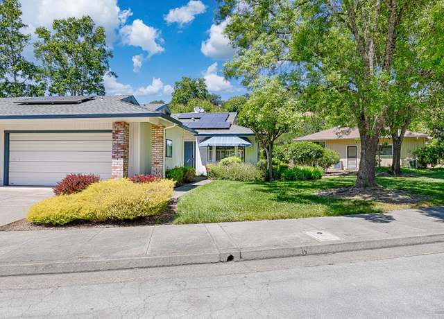 Property at 326 Stone Creek Cir, Santa Rosa, CA 95409, 2 beds, 2 baths