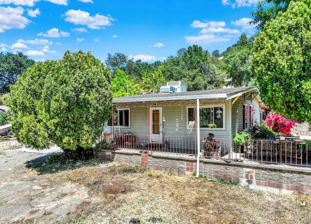 Property at 348 Vine St, Vacaville, CA 95688, 3 beds, 1.5 baths
