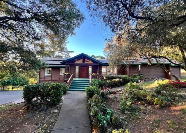 Property at 4383 Parker Hill Rd, Santa Rosa, CA 95404, 3 beds, 3 baths