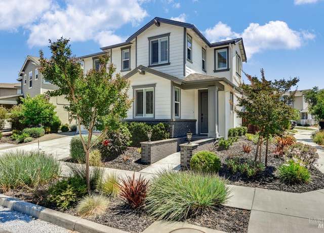 Property at 2580 Peterson Creek Dr, Santa Rosa, CA 95403, 4 beds, 3 baths