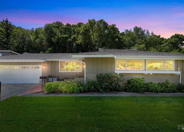 Property at 237 Elvia Ct, San Rafael, CA 94903, 4 beds, 3 baths