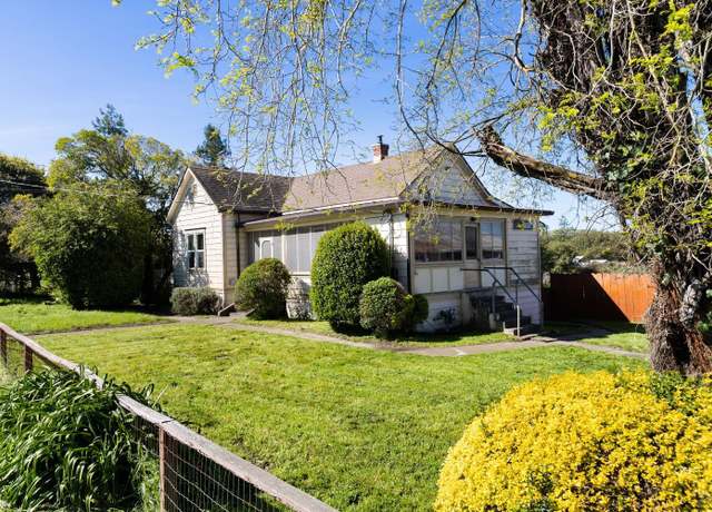 Property at 673 Lohrman Ln, Petaluma, CA 94952, 3 beds, 1 bath