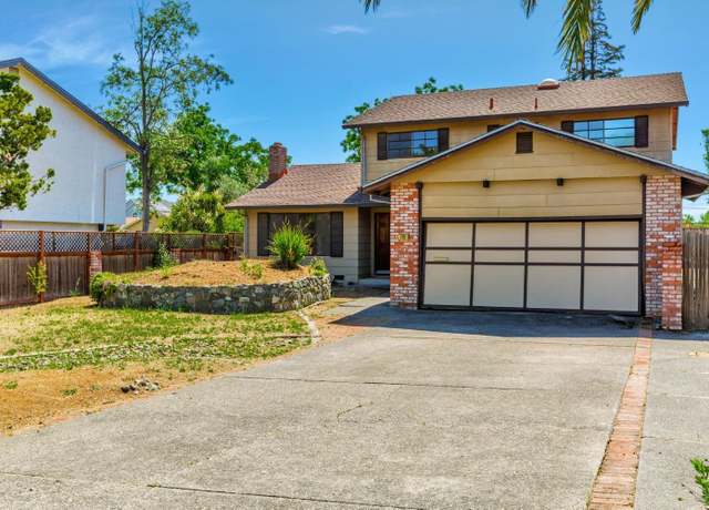 Property at 702 Glenhill Ct, Novato, CA 94947, 5 beds, 2.5 baths