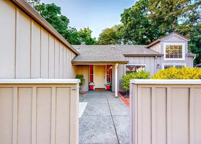 Property at 18001 Harvard Ct, Sonoma, CA 95476, 3 beds, 2 baths