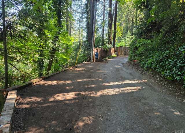 Property at 15683 Morningside Dr, Guerneville, CA 95446