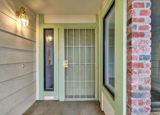 Property at 784 Youngsdale Dr, Vacaville, CA 95687, 3 beds, 2 baths