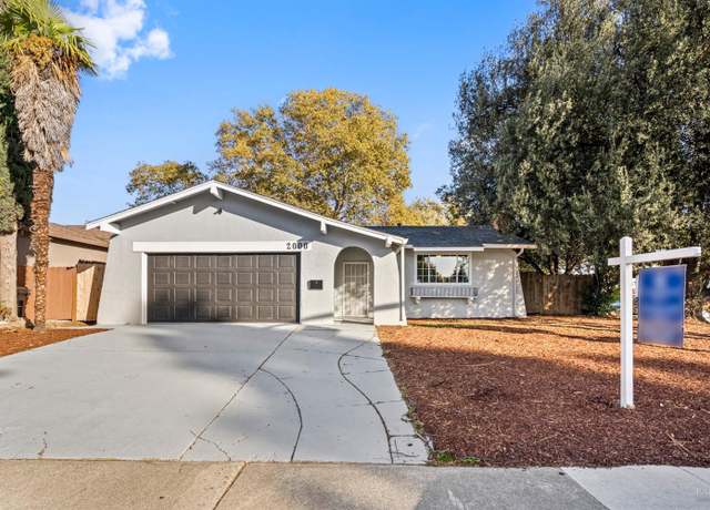 Property at 2000 Cormorant Dr, Fairfield, CA 94533, 3 beds, 2 baths