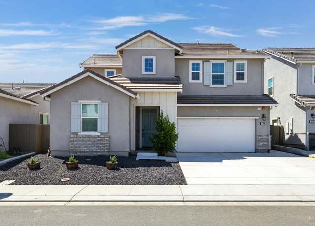 Property at 864 Cosmos Dr, Vacaville, CA 95687, 4 beds, 3 baths
