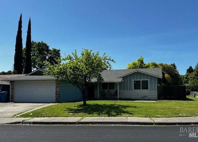 Property at 137 Arrowhead Dr, Vacaville, CA 95687, 4 beds, 2 baths