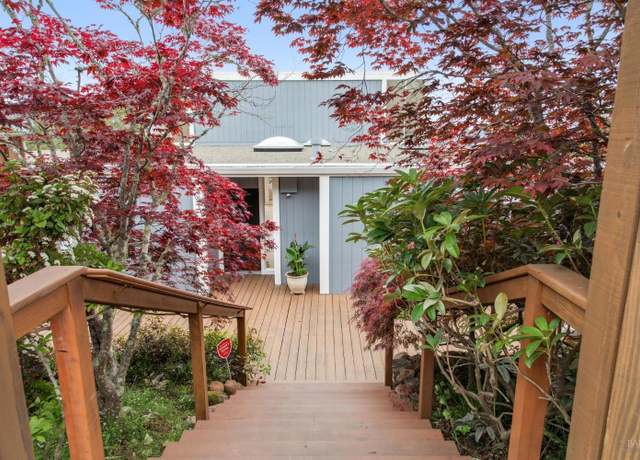 Property at 329 Deertrail Ln, Mill Valley, CA 94941, 4 beds, 2.5 baths