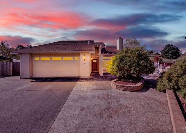 Property at 410 Duvall Ct, Benicia, CA 94510, 4 beds, 3 baths