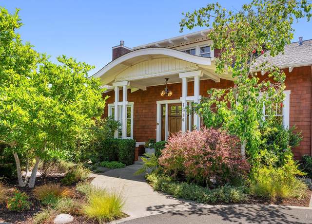 Property at 1524 High School Rd, Sebastopol, CA 95472, 4 beds, 2.5 baths