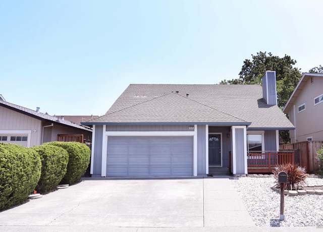 Property at 4540 Harmony Pl, Rohnert Park, CA 94928, 4 beds, 3 baths