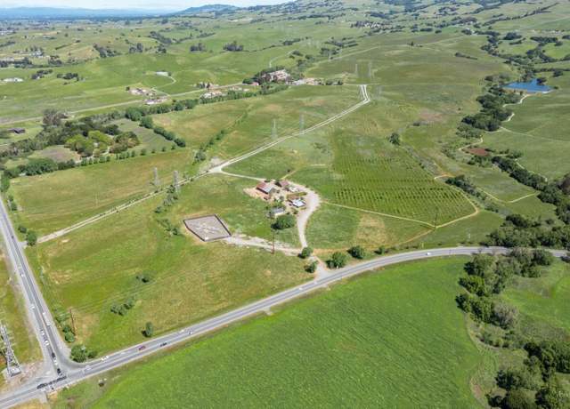 Property at 3571 Old Adobe Rd, Petaluma, CA 94954, 2 beds, 1 bath