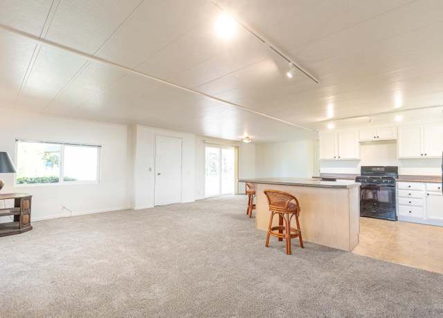 Property at 59 Club View Dr, Novato, CA 94949, 2 beds, 2 baths