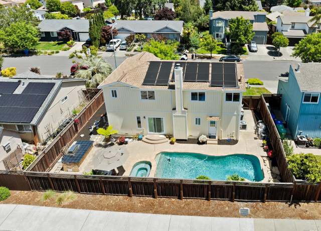 Property at 109 Paradise Dr, Napa, CA 94558, 4 beds, 2.5 baths