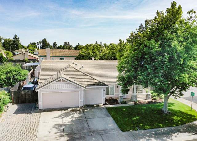 Property at 1865 Derby Dr, Dixon, CA 95620, 4 beds, 2 baths