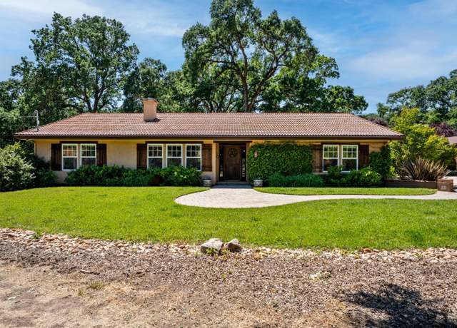 Property at 3700 Feliz Creek Rd, Hopland, CA 95449, 3 beds, 3 baths