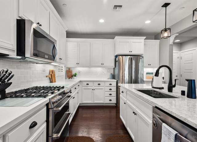 Property at 5453 Kaitlyn Pl, Rohnert Park, CA 94928, 4 beds, 3 baths