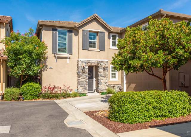 Property at 5453 Kaitlyn Pl, Rohnert Park, CA 94928, 4 beds, 3 baths