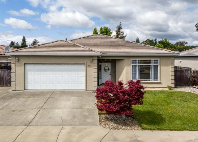 Property at 458 Kennwood Dr, Ukiah, CA 95482, 3 beds, 2 baths