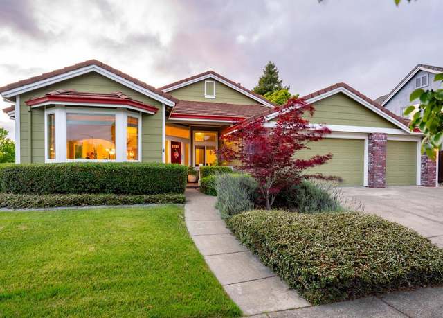 Property at 2001 Timberline Ln, Petaluma, CA 94954, 4 beds, 2 baths