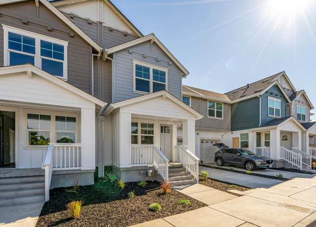 Property at 1986 Las Ventanas Dr, Santa Rosa, CA 95407, 3 beds, 2.5 baths